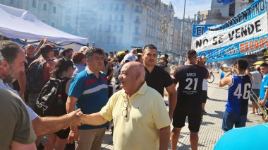 El SOMU marchó al Congreso con la consigna “El Mar Argentino no se Vende”