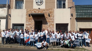 AMET Entre Ríos integró la contundente marcha docente por aumento salarial