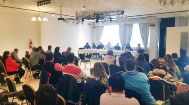 AMET Entre Ríos reclamó que se retome la discusión salarial y reconocimiento para docentes técnicos